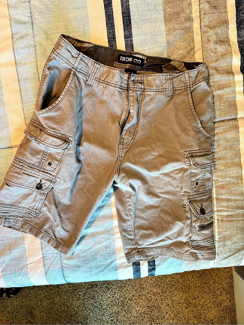 Iron Co. Men's Cargo Shorts Gray Waist 34